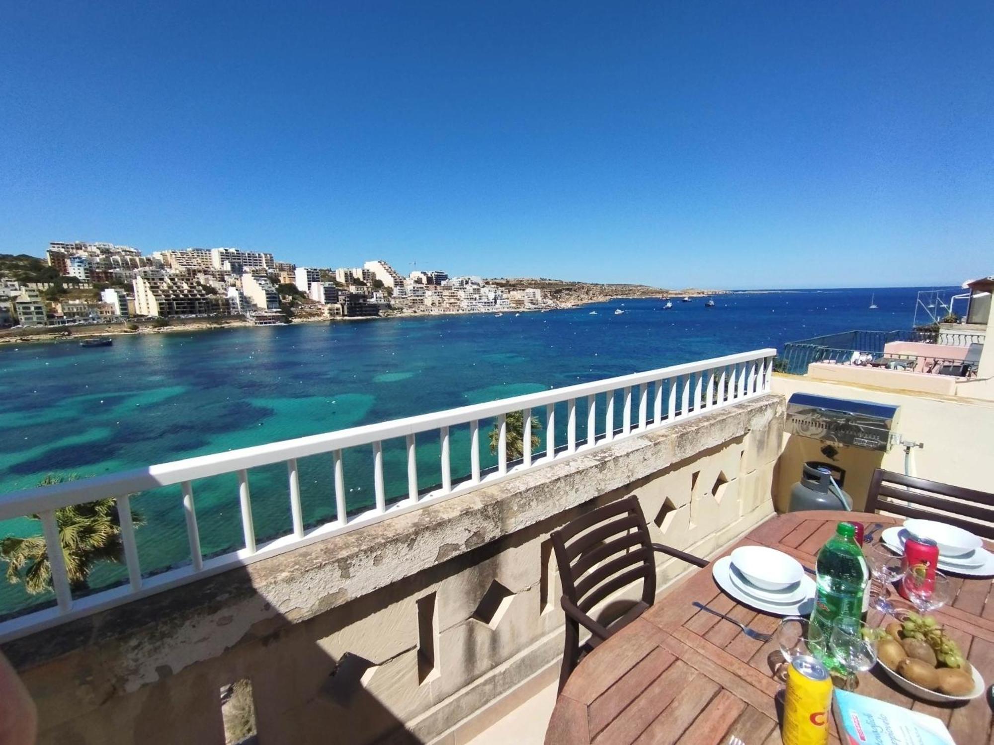 Apartament Blue Harbour Seafront Penthouse With Large Terrace With Panoramic Sea Views - By Getawaysmalta San Pawl il-Baħar Zewnętrze zdjęcie